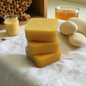 Orchid & Vine Natural Pure Beeswax Blocks